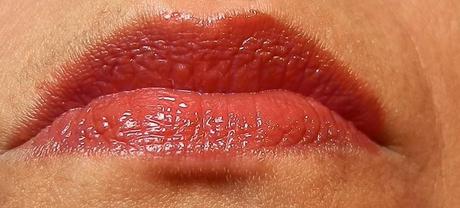 Swatches: Lip Butter: Revlon: Revlon ColorBurst Lip Balm 035 Candy Apple