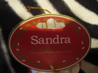 Kmart Decorate it forward.