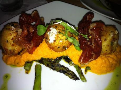 Mystery Meet Dinner at the Tip Tap Room