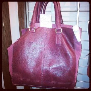 12 Handbag Essentials 12 Handbag Essentials