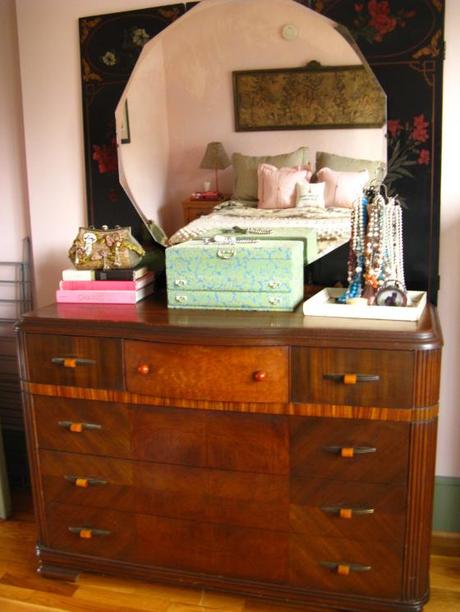 vintage ~~ new to us boudoir furniture