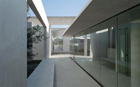 Minimalist Church