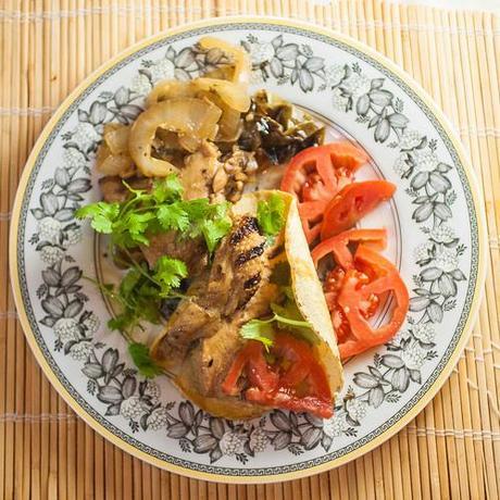 Yucatecan Chicken and Onion Stew (Pollo en Escabeche Oriental)