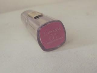 L'Oreal Paris - Caresse Lipstick, Fashionista Pink