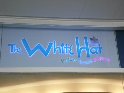 The White Hat and Bettina open in CdeO's Centrio mall