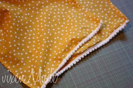 Girls Polkadot Scarf