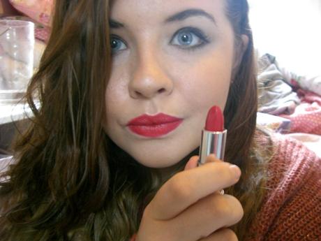 Yves Rocher Lipstick in Bright Red