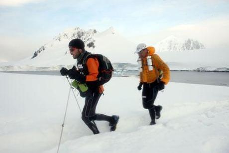 Last Desert Antarctic Marathon Underway