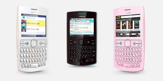 Nokia-Asha-205-facebook