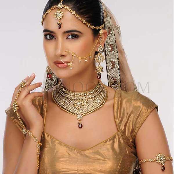 Bridal Jewelry Latest Gold Sets Designs 2013 by Sonoor Jewels an Eminent Lineament Cherished Jewellery