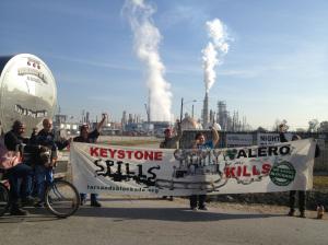 Tar Sands Blockaders Lock Themselves to Trucks Outside Valero’s Houston Refinery