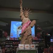 Statue of Liberty made of Jelly Beans @ It's Sugar Las Vegas
