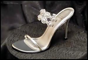 Stuart-Weitzman’s-“Diamond-Dream”-Stilettos