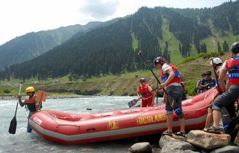 River Rafting in Kashmir