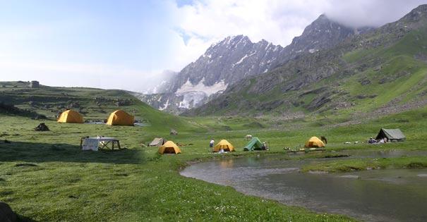 Trekking in Kashmir