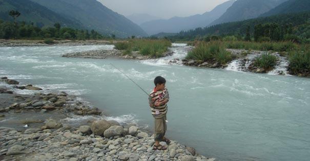 Kashmir Fishing