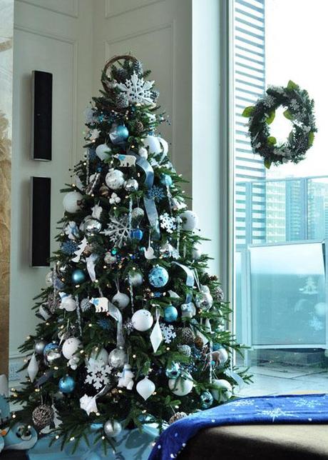 decor christmas tree idea3 Christmas Tree Decorating Ideas HomeSpirations