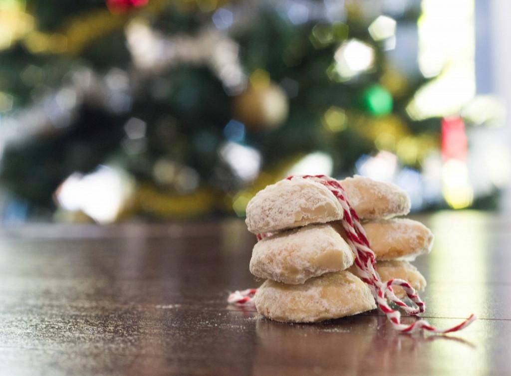 Christmas Almond Crescent Biscuits