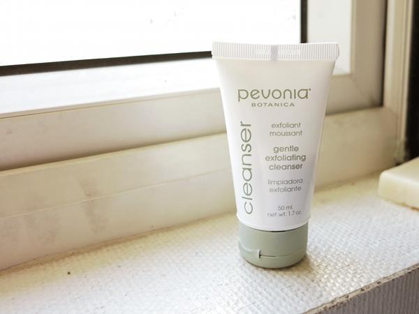 Pevonia Gentle Exfoliating Cleanser – Can’t do without it now