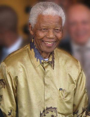 English: Nelson Mandela in Johannesburg, Gaute...