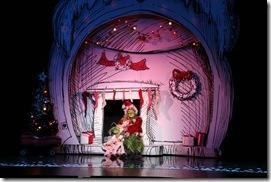 Review: Dr. Seuss’ How the Grinch Stole Christmas! The Musical (Broadway in Chicago)