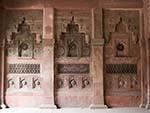 Internal carved red sandstone reliefs of the Jahangir Mahal