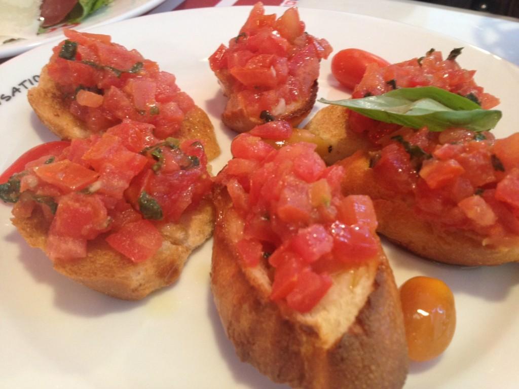 Scoozi: One of Le Mall’s Restaurants