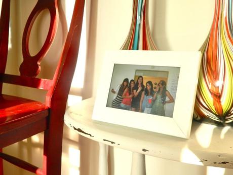 this & that accent chair