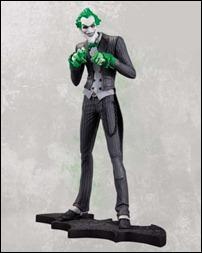 BATMAN: ARKHAM CITY THE JOKER STATUE