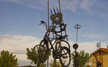 responsible tourism-sculpture made by teens in Costa Brava, Spain