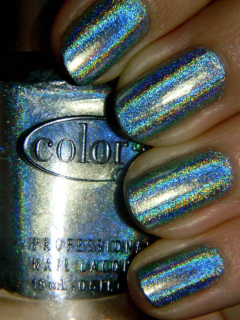 Color Club Halo Hues: Blue Heaven Nail Lacquer Review, Photos, Swatches