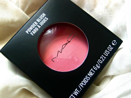 MAC blush in Fleur Power
