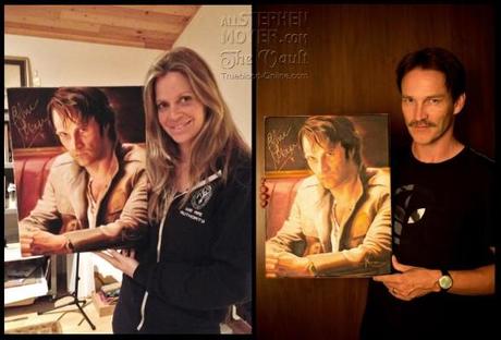Kristin Bauer and Stephen Moyer with the Bill Compton portrait