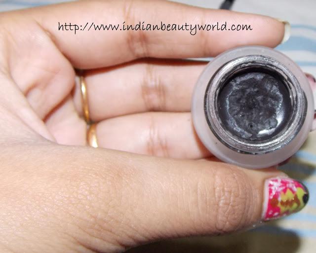 Maybelline Eye Studio Lasting Drama Gel Eyeliner review and swatches