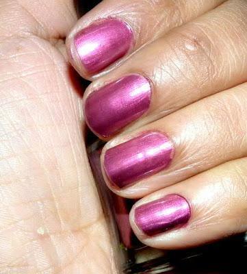 Nail Paint | Review and Swatches of Nail Trend Nail Paints by Reliance