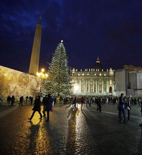 decor Christmas @the Vatican2 Celebrating Christmas Around the World HomeSpirations