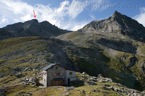 Photo of the Day: Summiting the Klein Augstkummenhorn