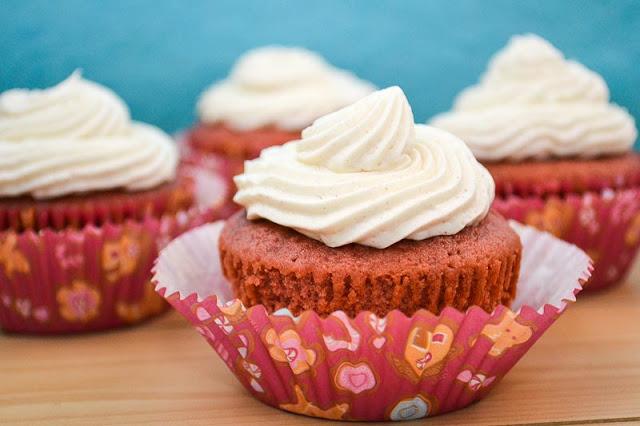 Red Velvet Cupcakes w/ Cinnamon Buttercream