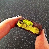 REVIEW! Hotel Chocolat Dark Pistachio Pralines