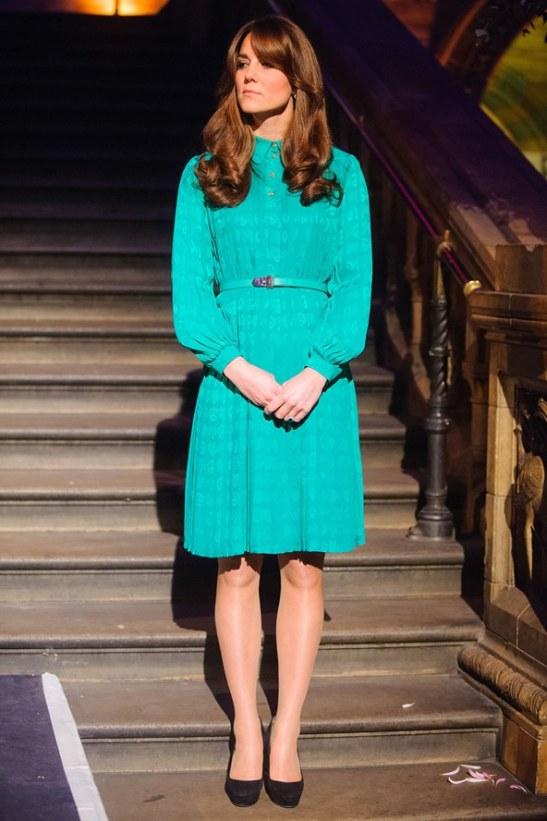 Kate Middleton Pregnant and Gorgeous