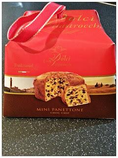 REVIEW! Aldi Mini Choc Chip Panettone