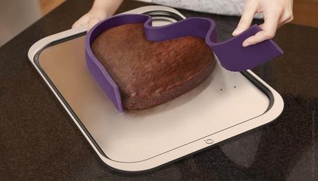 Create The Shape That Suits Your Event: Ribbon Adjustable Baking Pan