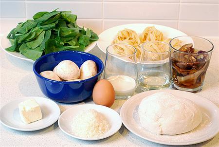 Tagliatelle Timbale with Wine Gravy Tagliatelle Timbale with Wine Gravy