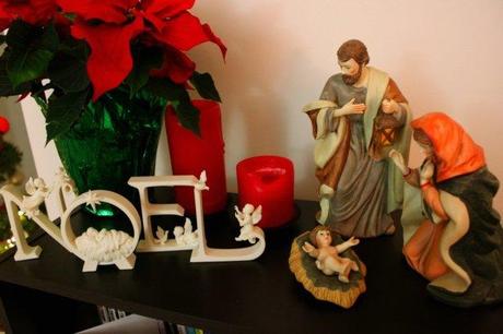 Christmas Comes to Two Awesome Chicks.