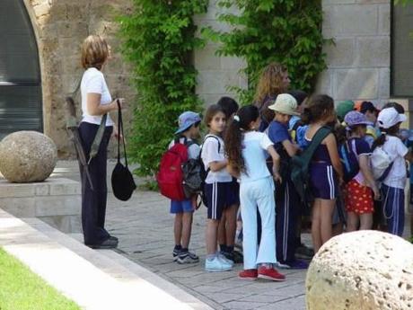 Israel teacher_with_rifle