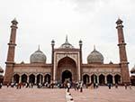 Jama Masjid with minaret and dome on either side