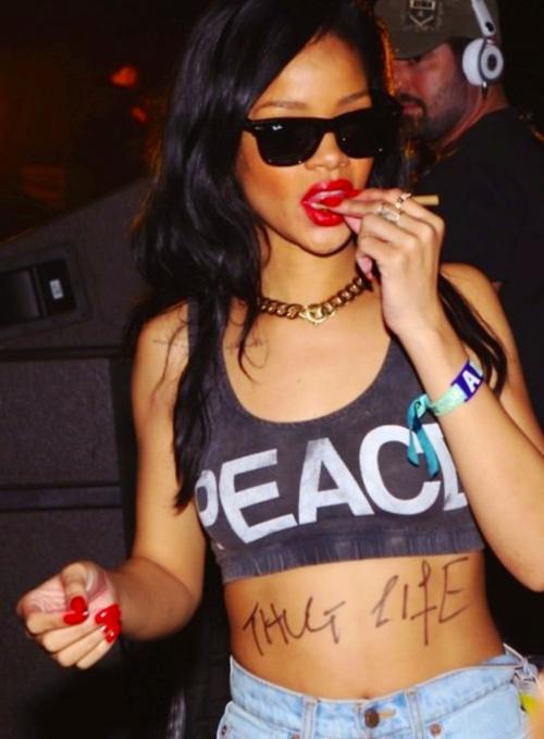 rihanna smoking a blunt