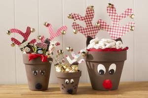 Reindeer Candy Pots by plaidkidscrafts.com