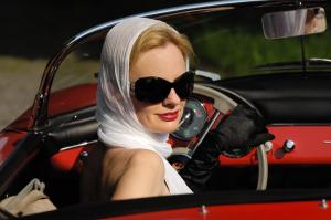 Woman-Driving-Convertible