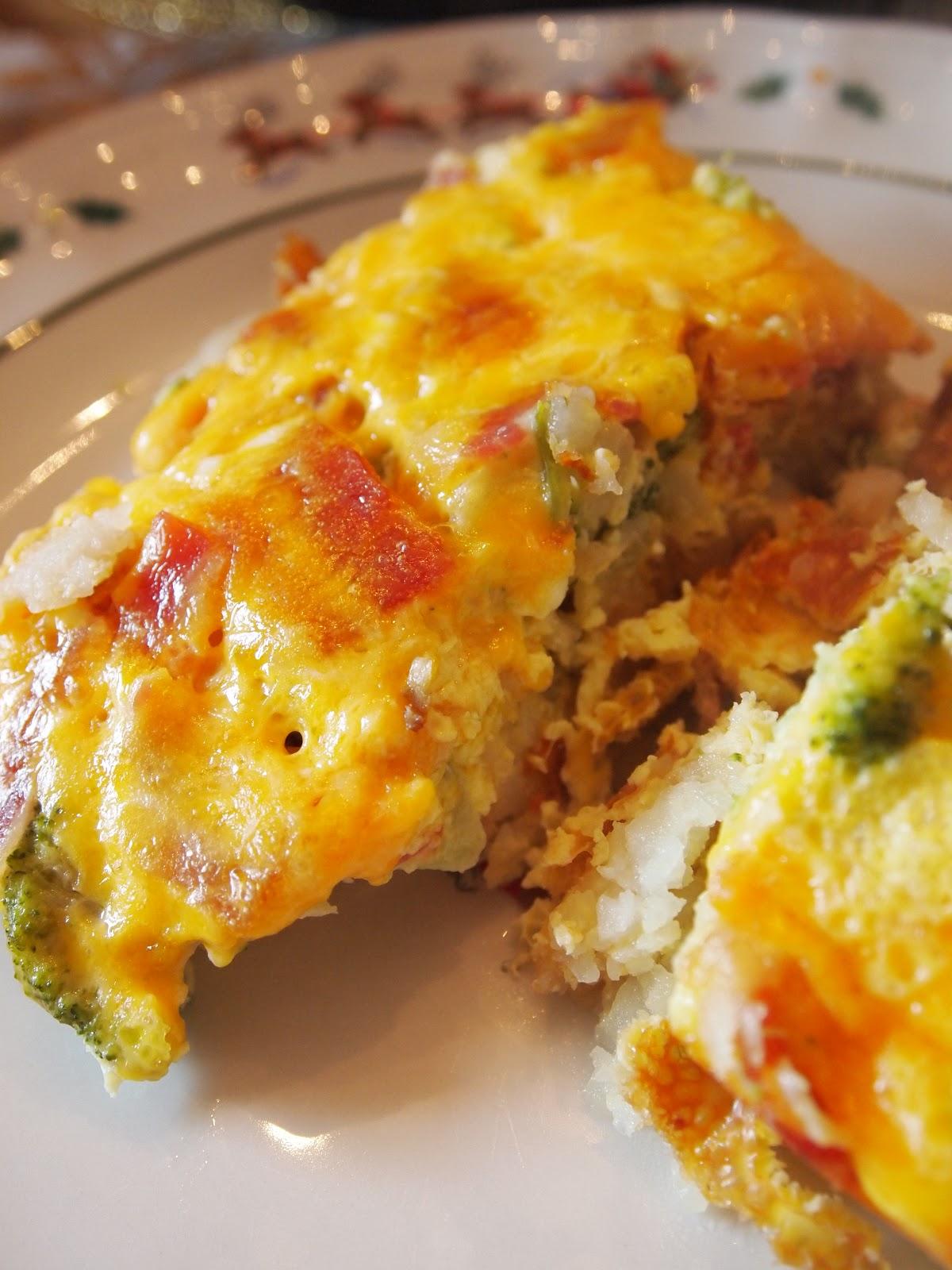 Tater Tot Breakfast Casserole